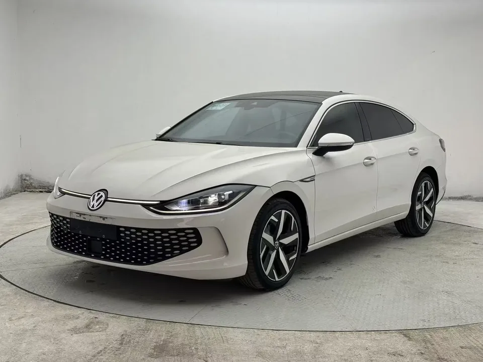 Volkswagen Lamando Lingdu Lingdu L 280TSI DSG Cool Edition 2023 — фото 1, купить с доставкой в Москву