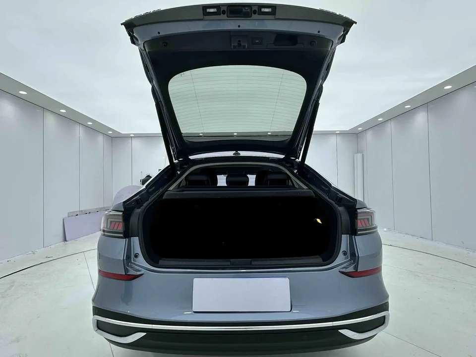 Volkswagen Lamando Lingdu Lingdu L 280TSI DSG Cool Edition 2022 — миниатюра 5