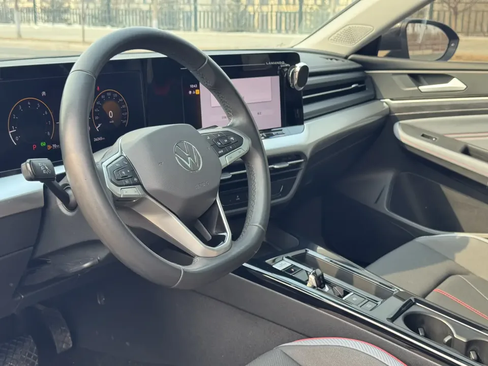 Volkswagen Lamando Lingdu Lingdu L 280TSI DSG Hot Edition 2023 — миниатюра 4