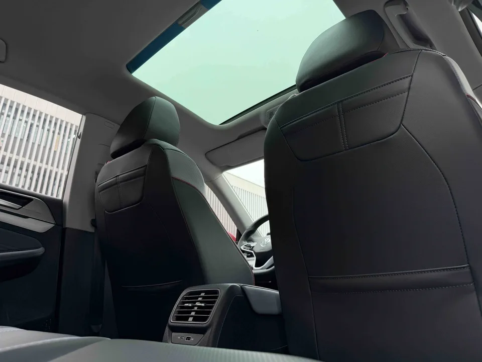 Volkswagen Lamando Lingdu Lingdu L 280TSI DSG Cool Edition 2022 — миниатюра 3