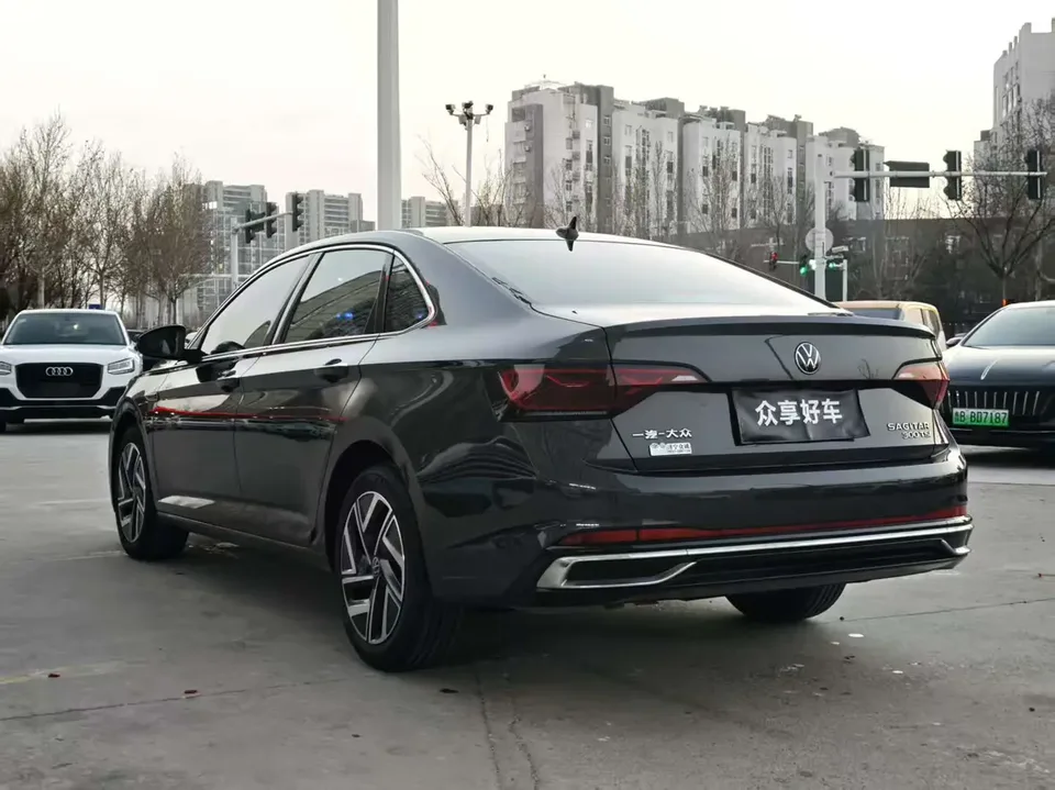 Volkswagen Sagitar 2023 Sagitar 300TSI DSG Beyond Edition 2024 — миниатюра 5