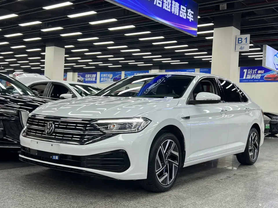 Volkswagen Sagitar 2024