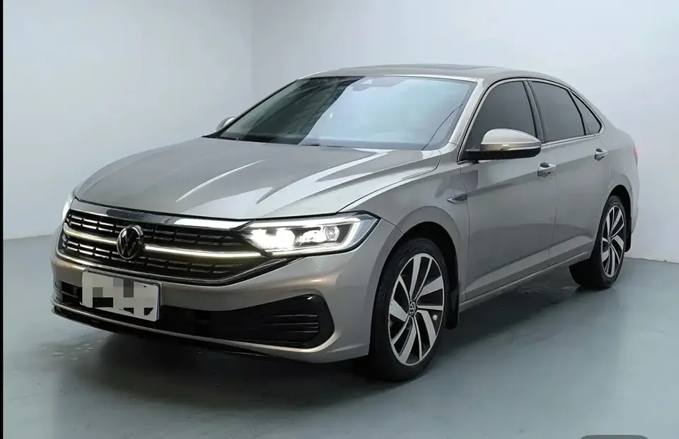 Volkswagen Sagitar 2024