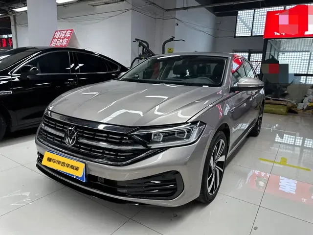 Volkswagen Sagitar 2023