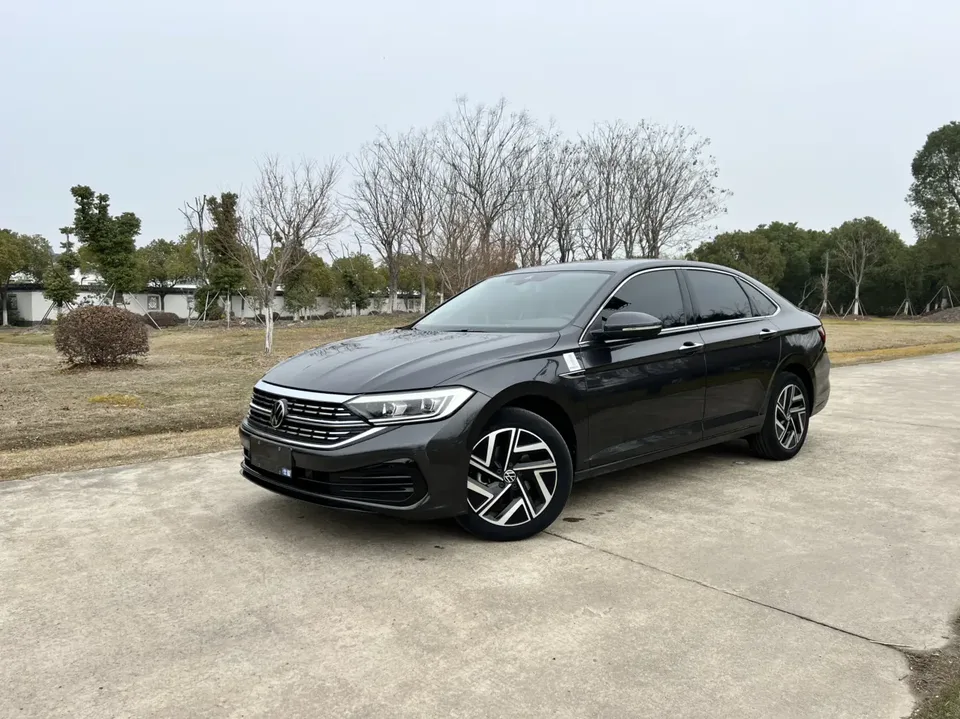 Volkswagen Sagitar 2023