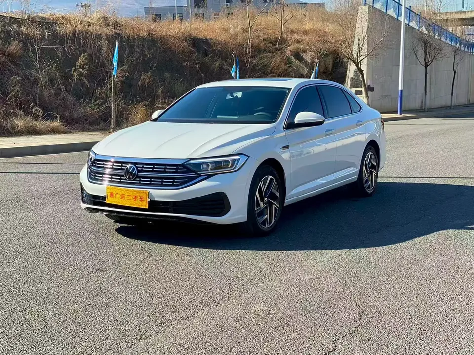 Volkswagen Sagitar 2025