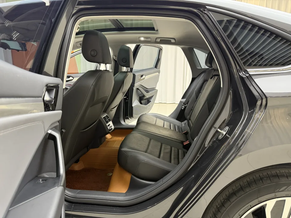 Volkswagen Sagitar Sagitar 280TSI DSG Beyond Edition 2022 — миниатюра 5