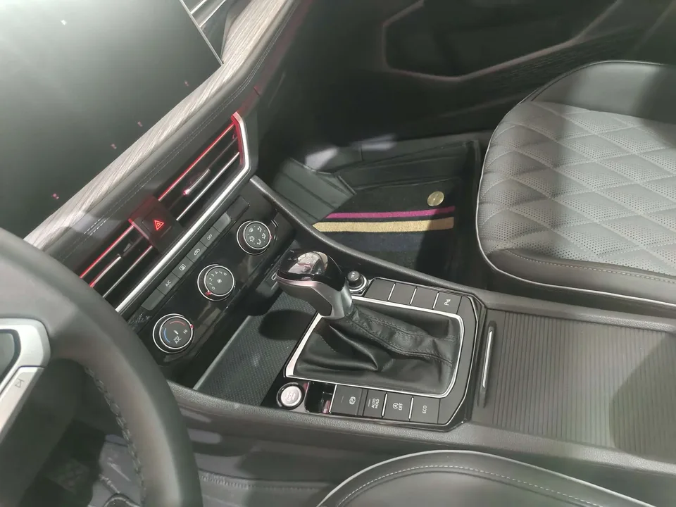 Volkswagen Sagitar 2025 Sagitar 300TSI DSG Beyond Edition 2025 — миниатюра 4