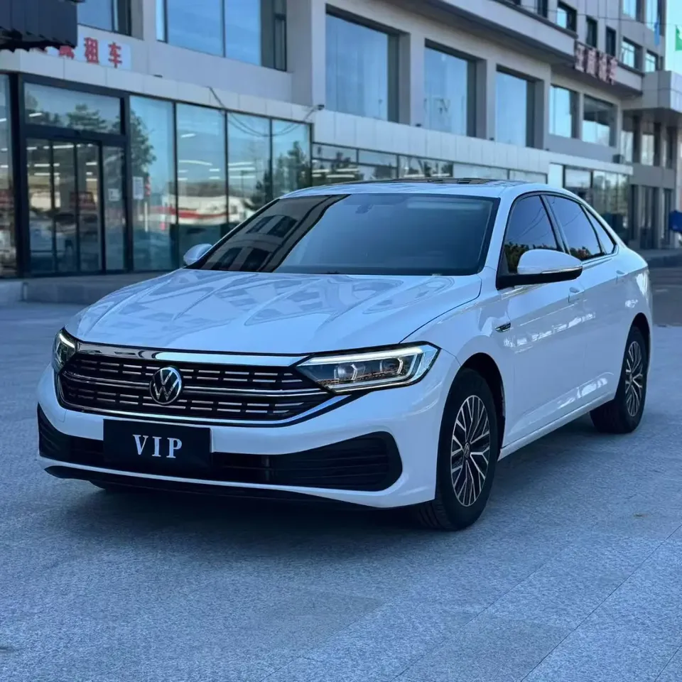 Volkswagen Sagitar Sagitar 200TSI DSG Flying Edition 2024 — фото 1, купить с доставкой в Москву