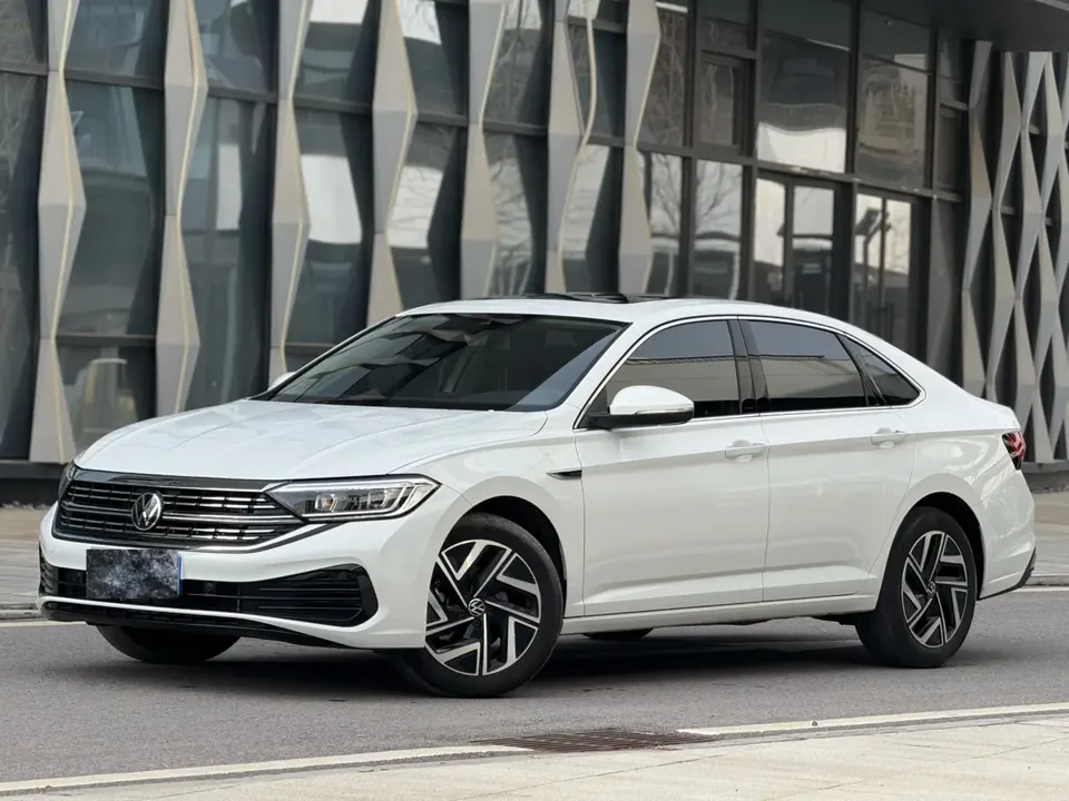 Volkswagen Sagitar 2025