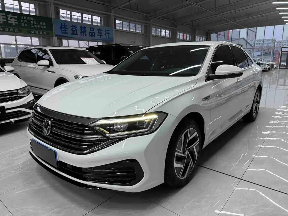 Volkswagen Sagitar 2023 Sagitar 280TSI DSG Beyond Edition Plus 2022 — фото 1, купить с доставкой в Москву