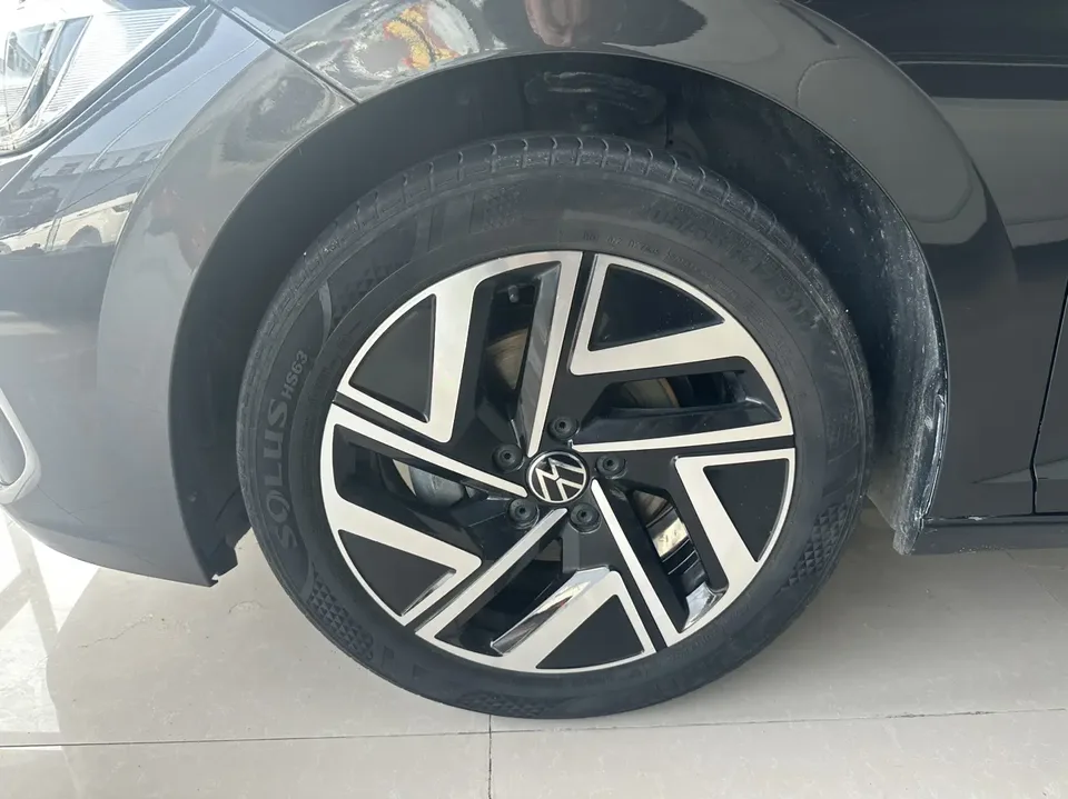 Volkswagen Sagitar 2023 Sagitar 300TSI DSG Beyond Edition 2023 — миниатюра 3