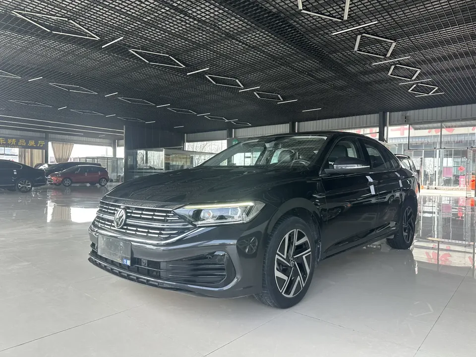 Volkswagen Sagitar 2023