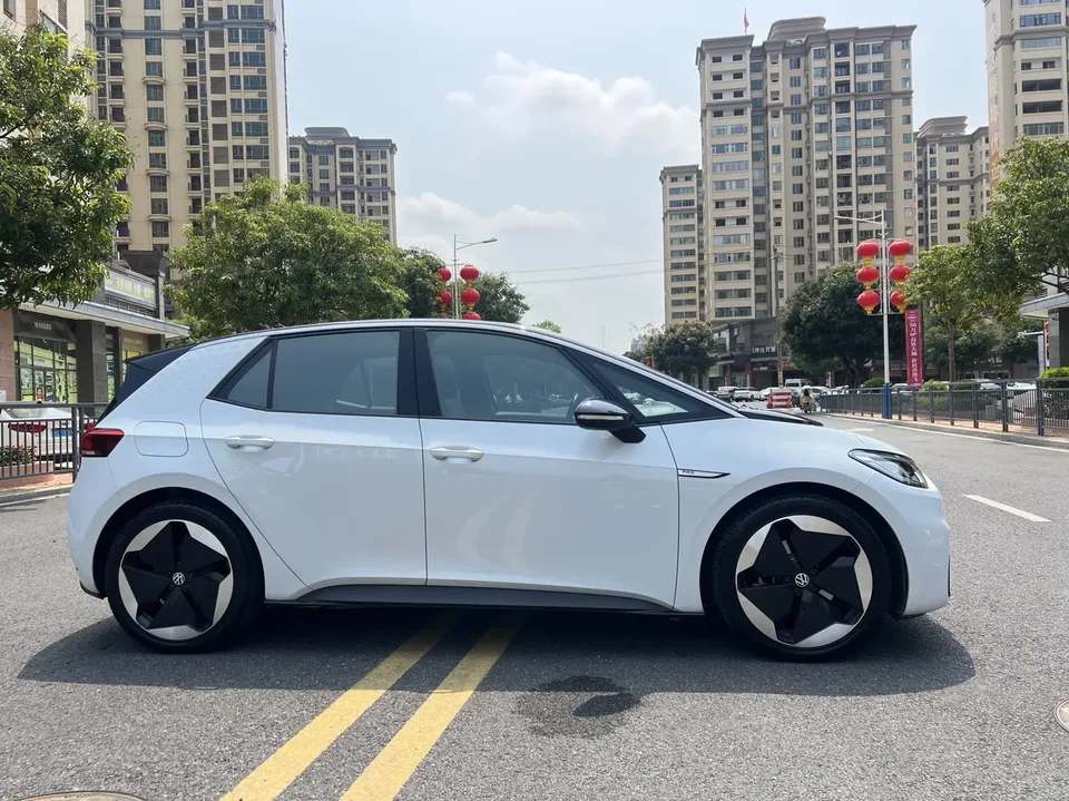 Volkswagen ID.3 PRO Extreme Edition 2022 — миниатюра 2