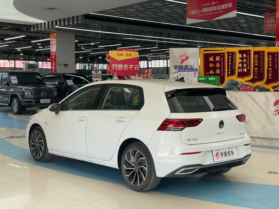 Volkswagen Golf Golf 2023 280TSI DSG Pro 2023 — миниатюра 2