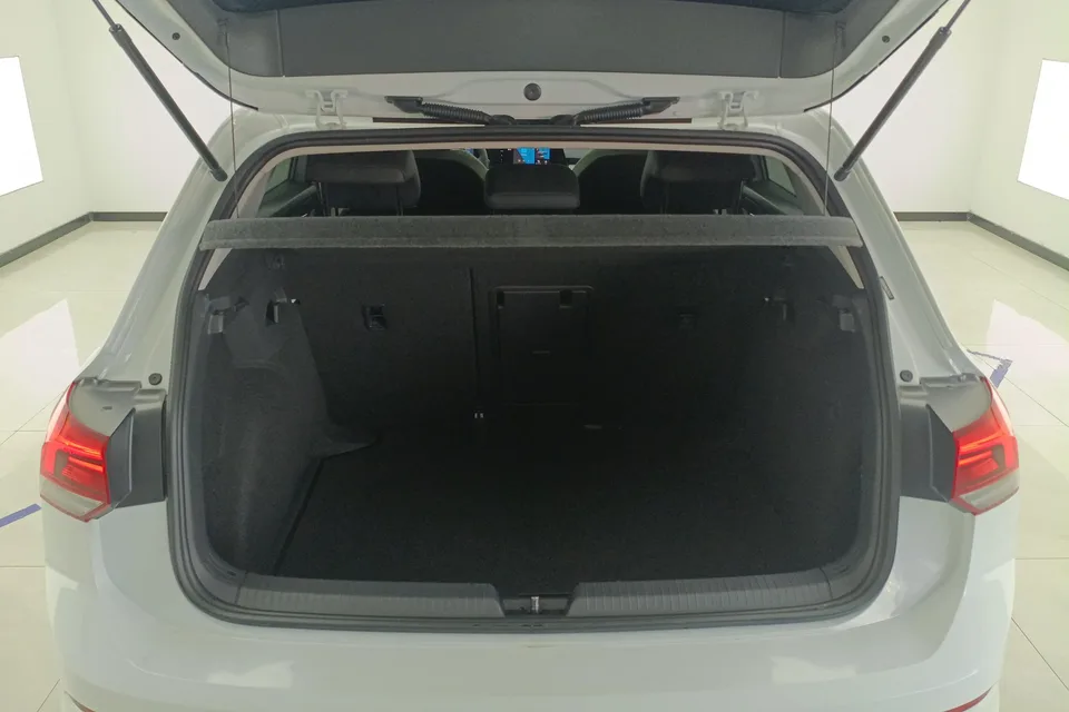 Volkswagen Golf facelift 280TSI DSG Pro 2024 — миниатюра 5