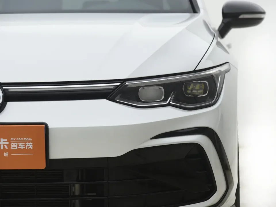 Volkswagen Golf 280TSI DSG R-Line 50 Years Legend Edition 2024 — миниатюра 3