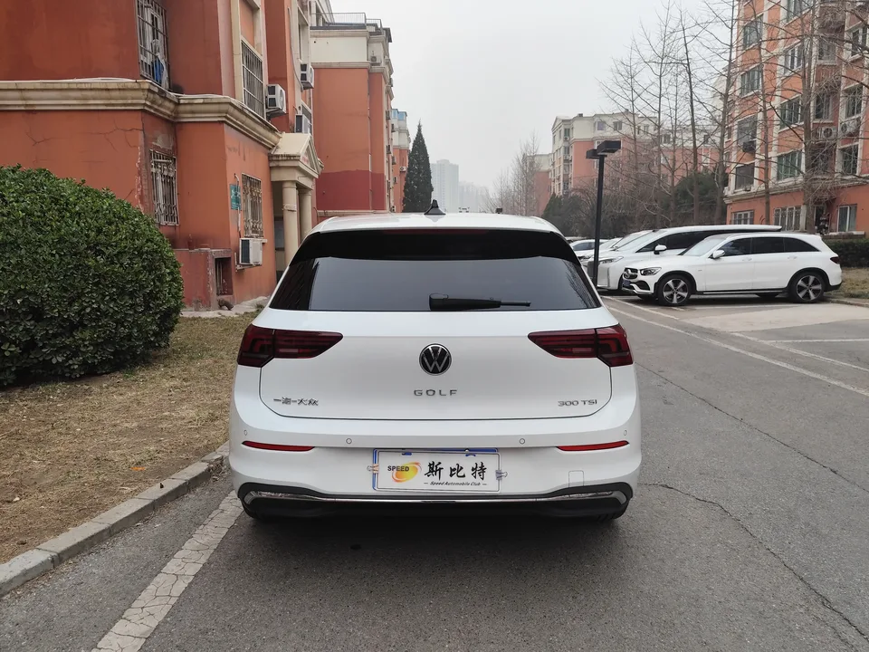 Volkswagen Golf Golf 2025 300TSI Pro 2025 — миниатюра 4
