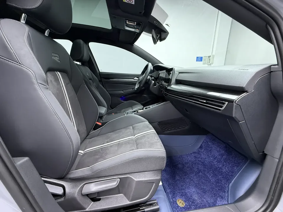 Volkswagen Golf Golf 2023 280TSI DSG R-Line 2024 — миниатюра 4