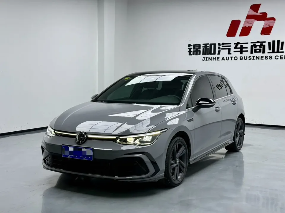 Volkswagen Golf 2024