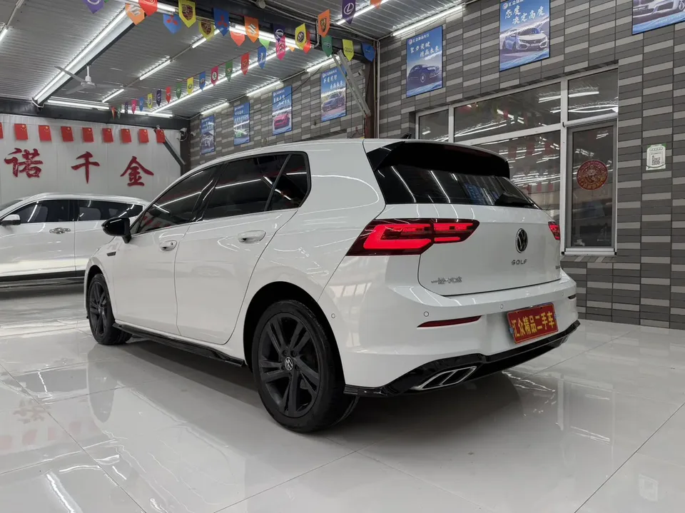 Volkswagen Golf Golf 2023 280TSI DSG R-Line 2023 — миниатюра 2