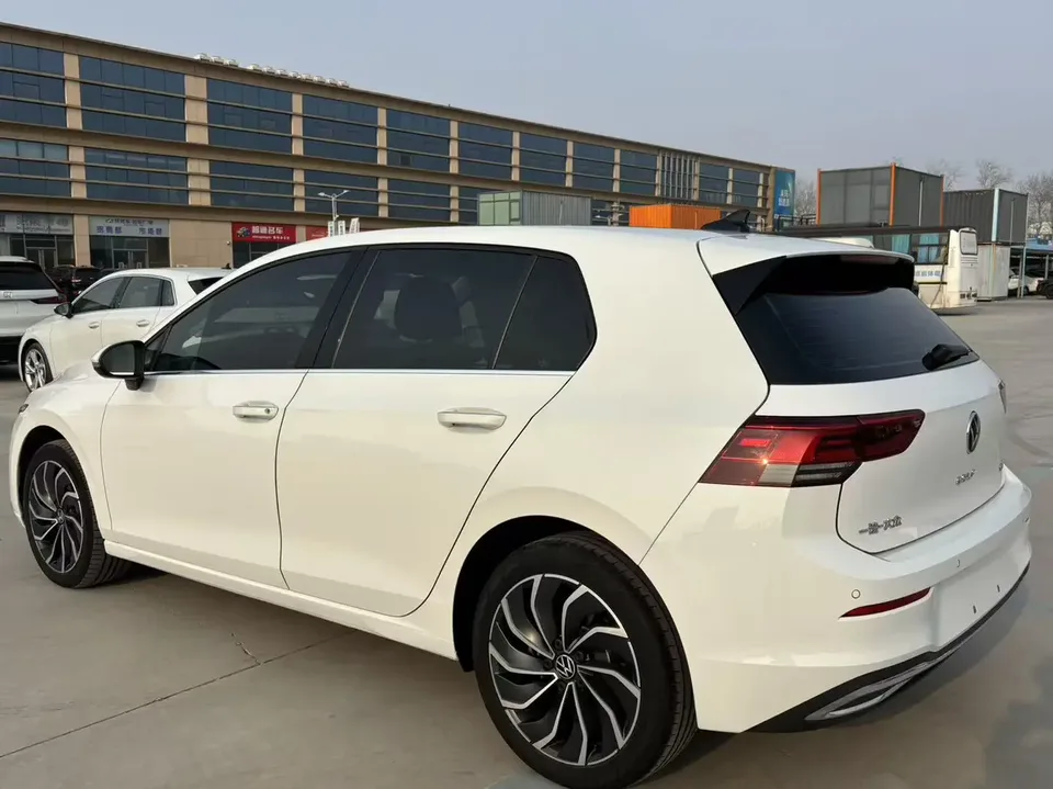 Volkswagen Golf facelift 280TSI DSG Pro 2023 — миниатюра 4