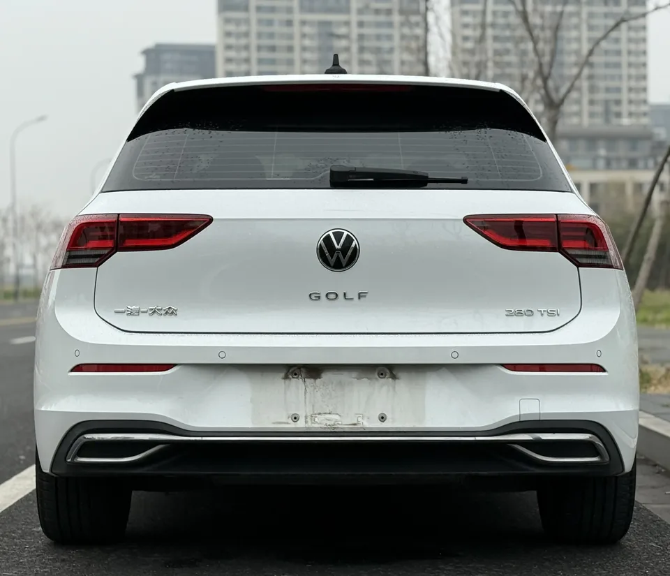 Volkswagen Golf golf 2021 280TSI DSG Pro First Edition 2022 — thumbnail 2