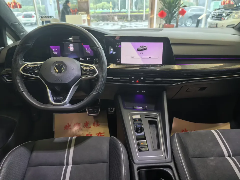 Volkswagen Golf Golf 2021 280TSI DSG R-Line 2022 — миниатюра 3