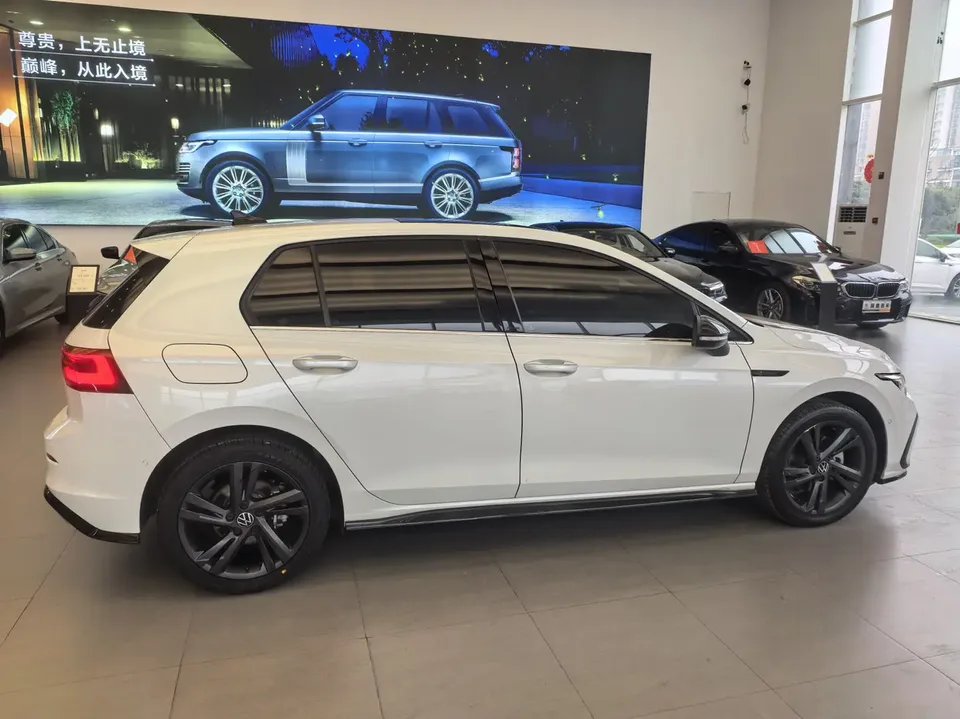 Volkswagen Golf Golf 2021 280TSI DSG R-Line 2022 — миниатюра 5