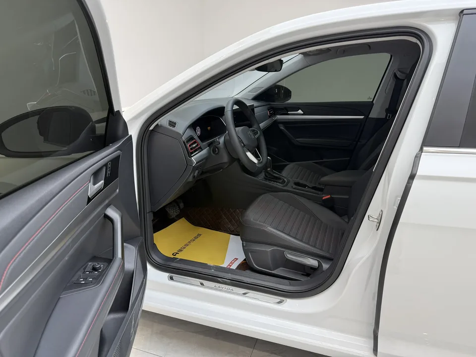 Volkswagen Lavida Lavida 2024 300TSI DSG Starry Sky Full Edition 2024 — миниатюра 5