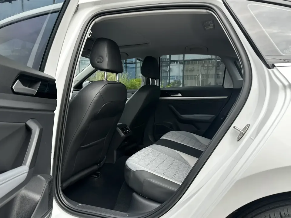 Volkswagen Lavida Lavida 2023 280TSI DSG Full Edition 2022 — миниатюра 5