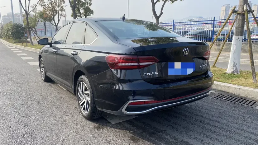Volkswagen Lavida Lavida 2023 1.5L Automatic Deyi Edition 2023 — миниатюра 2