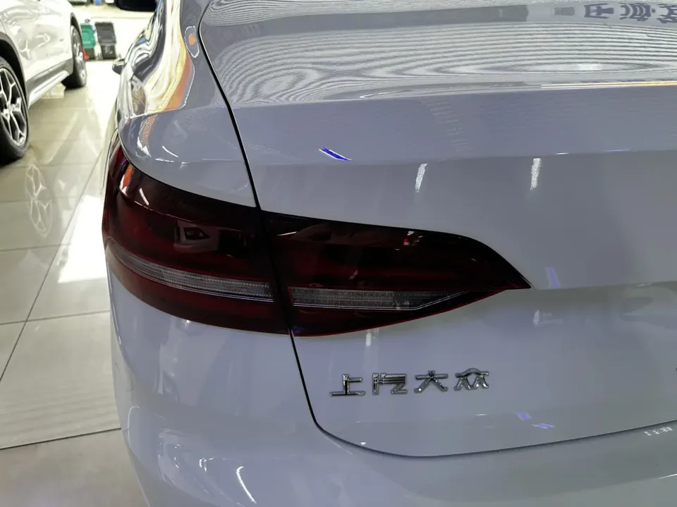 Volkswagen Lavida Lavida 2024 1.5L automatic Deyi version 2024 — миниатюра 3