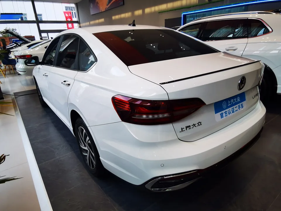 Volkswagen Lavida Lavida 2024 300TSI DSG Starry Sky Leading Edition 2024 — миниатюра 4