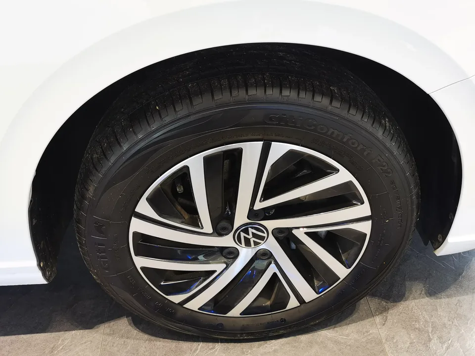 Volkswagen Lavida Lavida 2024 300TSI DSG Starry Sky Leading Edition 2024 — миниатюра 5