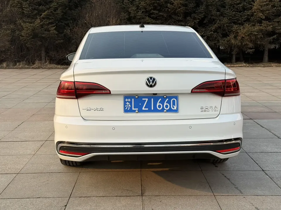 Volkswagen Bora Bora 2023 280TSI DSG Premium Edition 2022 — миниатюра 5