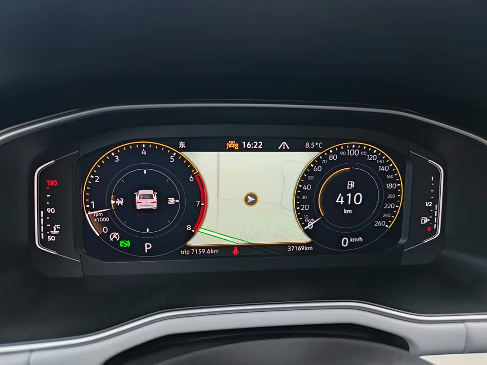 Volkswagen Bora Bora 2023 300TSI DSG Premium Edition 2024 — thumbnail 3
