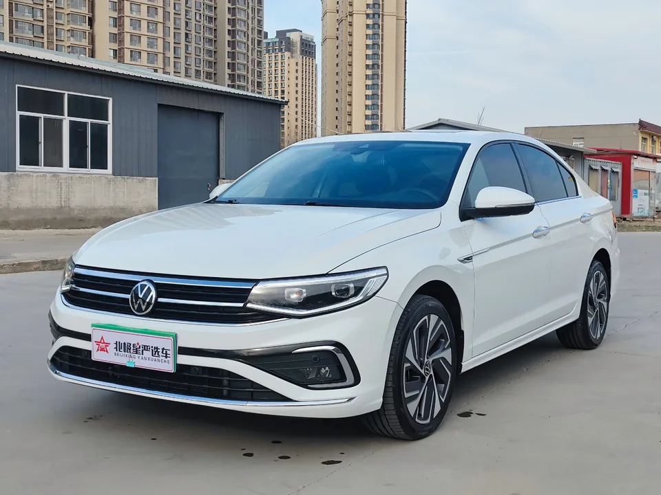 Volkswagen Bora 2024