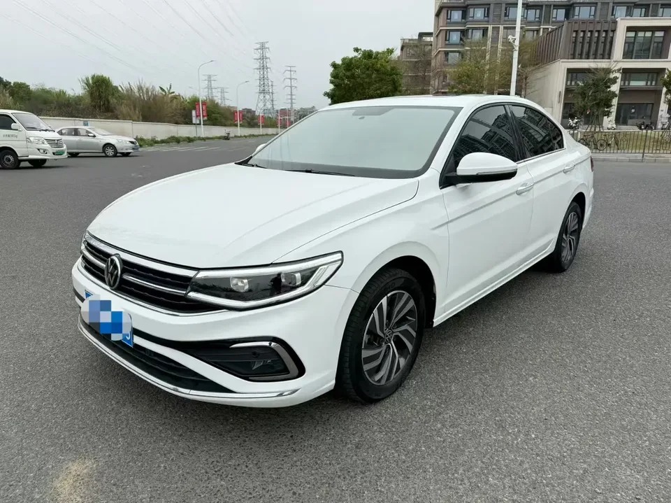 Volkswagen Bora 2023