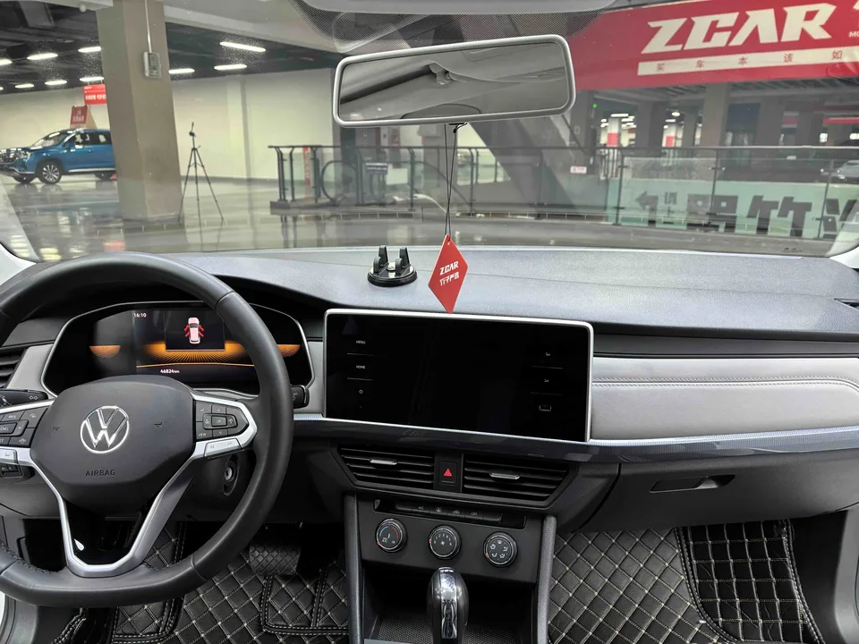 Volkswagen Bora Bora 2024 200TSI DSG Free Travel Edition 2024 — thumbnail 5