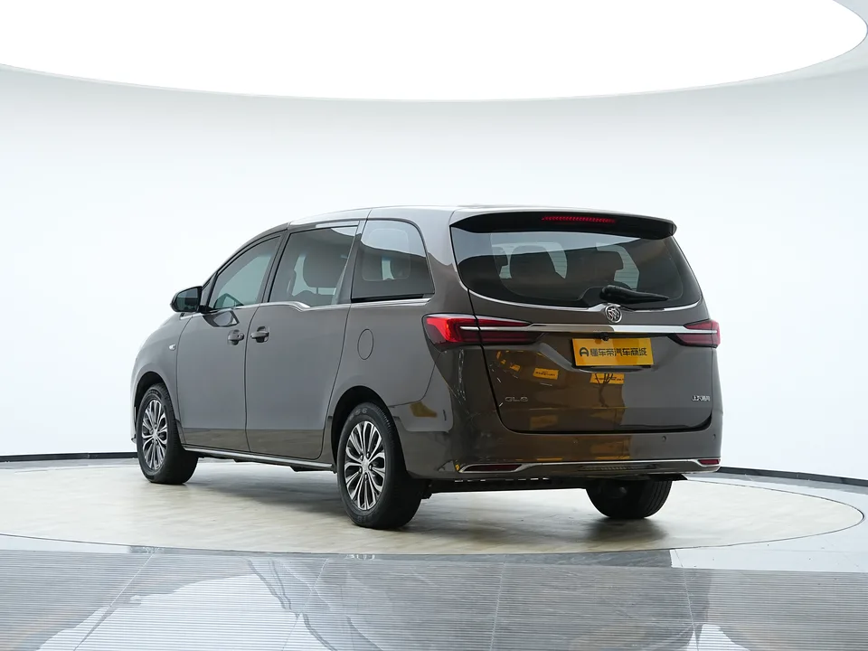 Buick GL8 Buick GL8 2023 Land Business Class 2.0T Comfort Edition 2023 — миниатюра 2