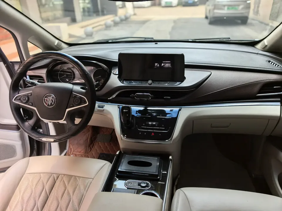 Buick GL8 Buick GL8 2022 Land Business Class 652T Comfort Edition 2022 — миниатюра 3