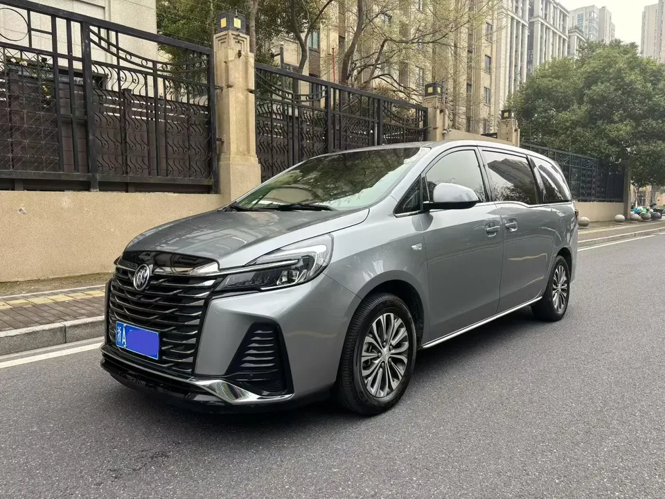 Buick GL8 2023