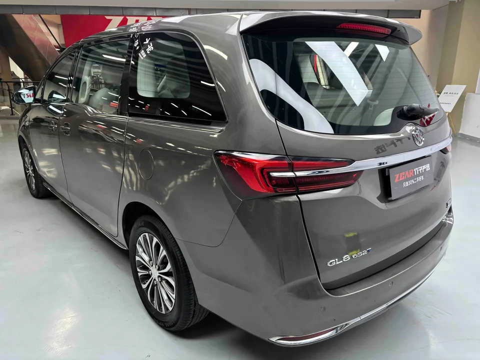 Buick GL8 Buick GL8 2023 Land Business Class 2.0T Comfort Edition 2022 — миниатюра 2