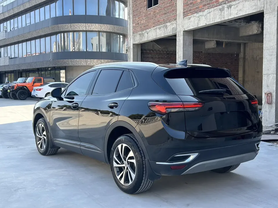 Buick Envision S facelift 552T two-wheel drive luxury model 2022 — миниатюра 4