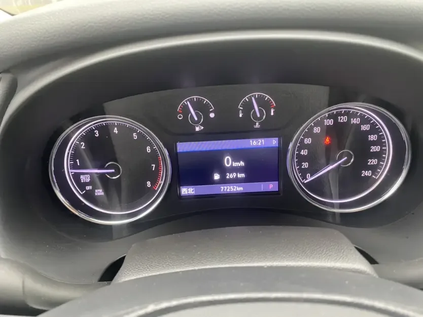 Buick LaCrosse LaCrosse 2021 552T Luxury 2022 — миниатюра 3