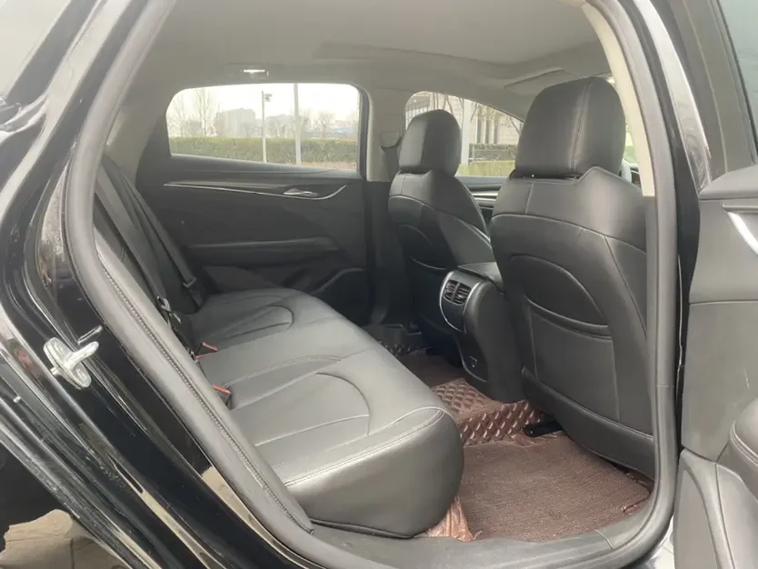 Buick LaCrosse LaCrosse 2021 552T Luxury 2022 — миниатюра 5