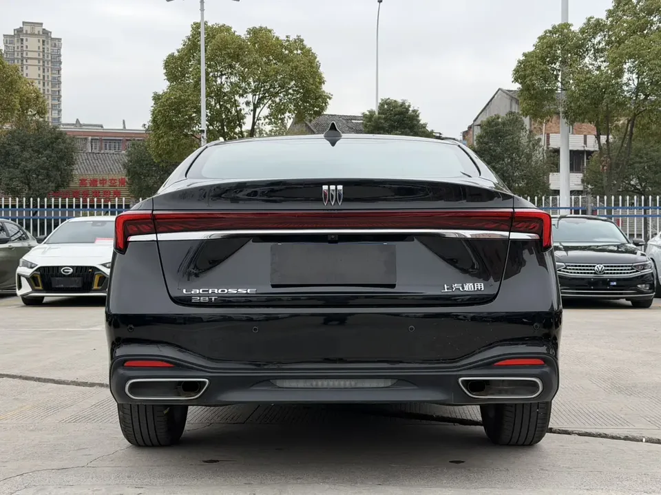 Buick LaCrosse LaCrosse 2025 28T Platinum Edition 2025 — миниатюра 2