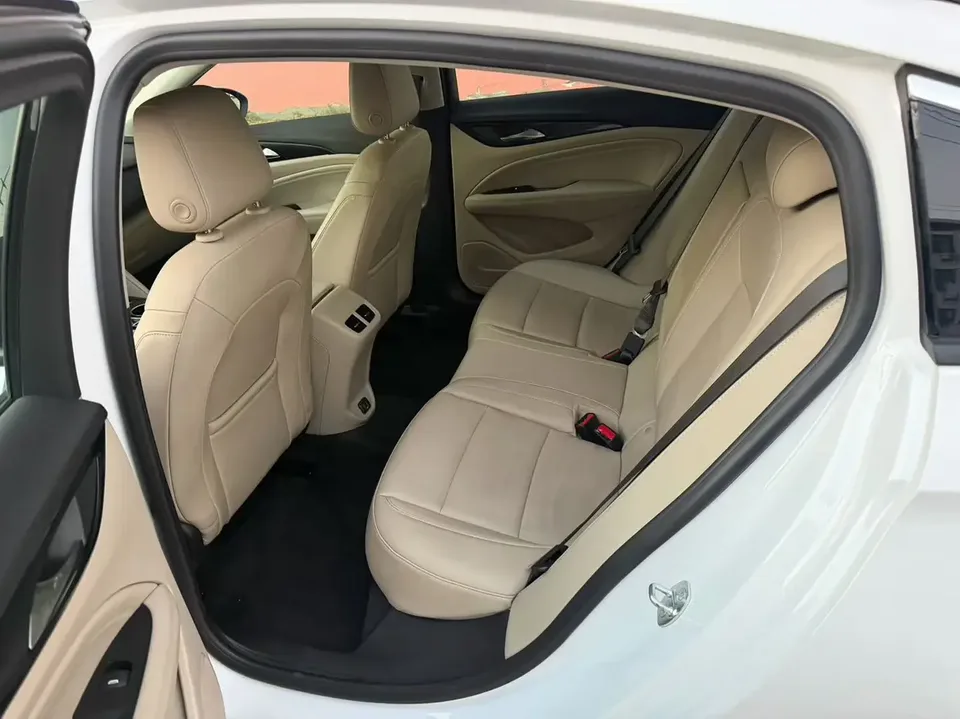 Buick Majesty facelift 552T elite model 2022 — миниатюра 3