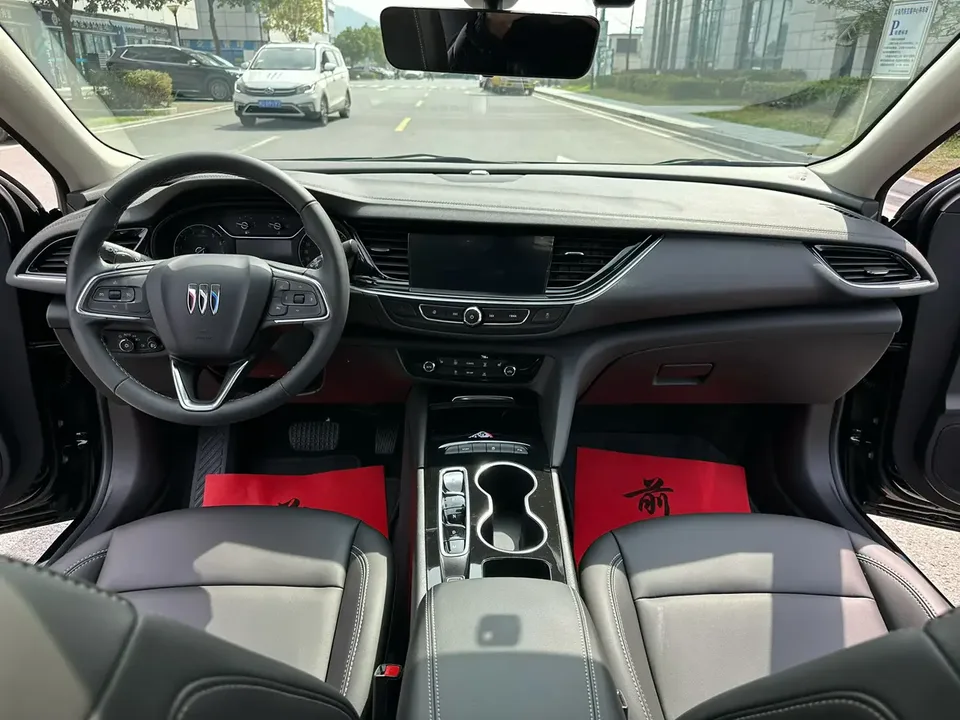 Buick Majesty Regal 2024 25T Super Edition 2024 — миниатюра 5